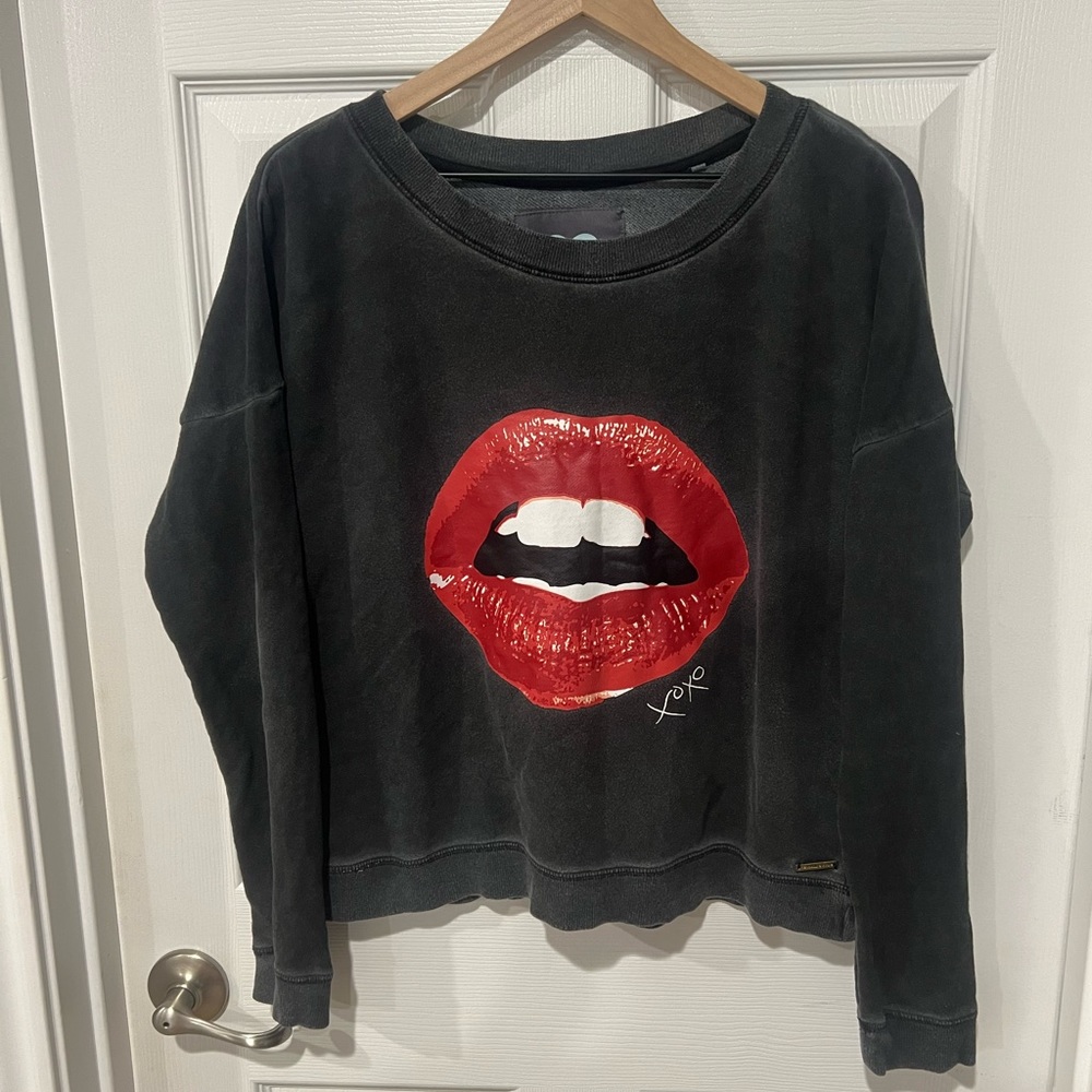 Kendall & Kylie Sweatshirt Large